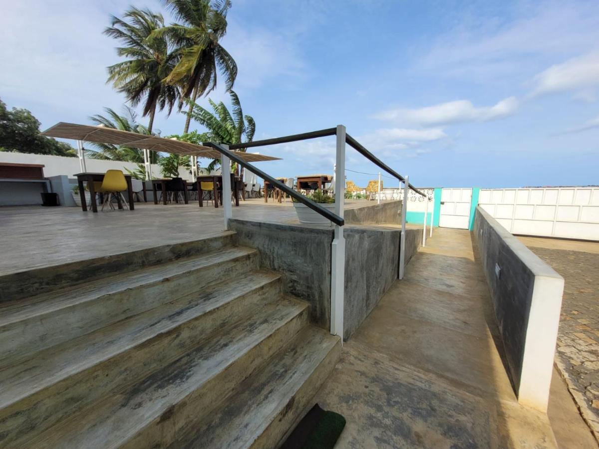 Hotel Kriola Sao Tome Exteriör bild